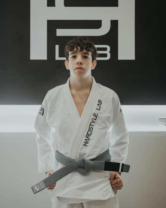 Técnica de Brazilian Jiu-Jitsu durante clase en Hardstyle Lab, Cádiz